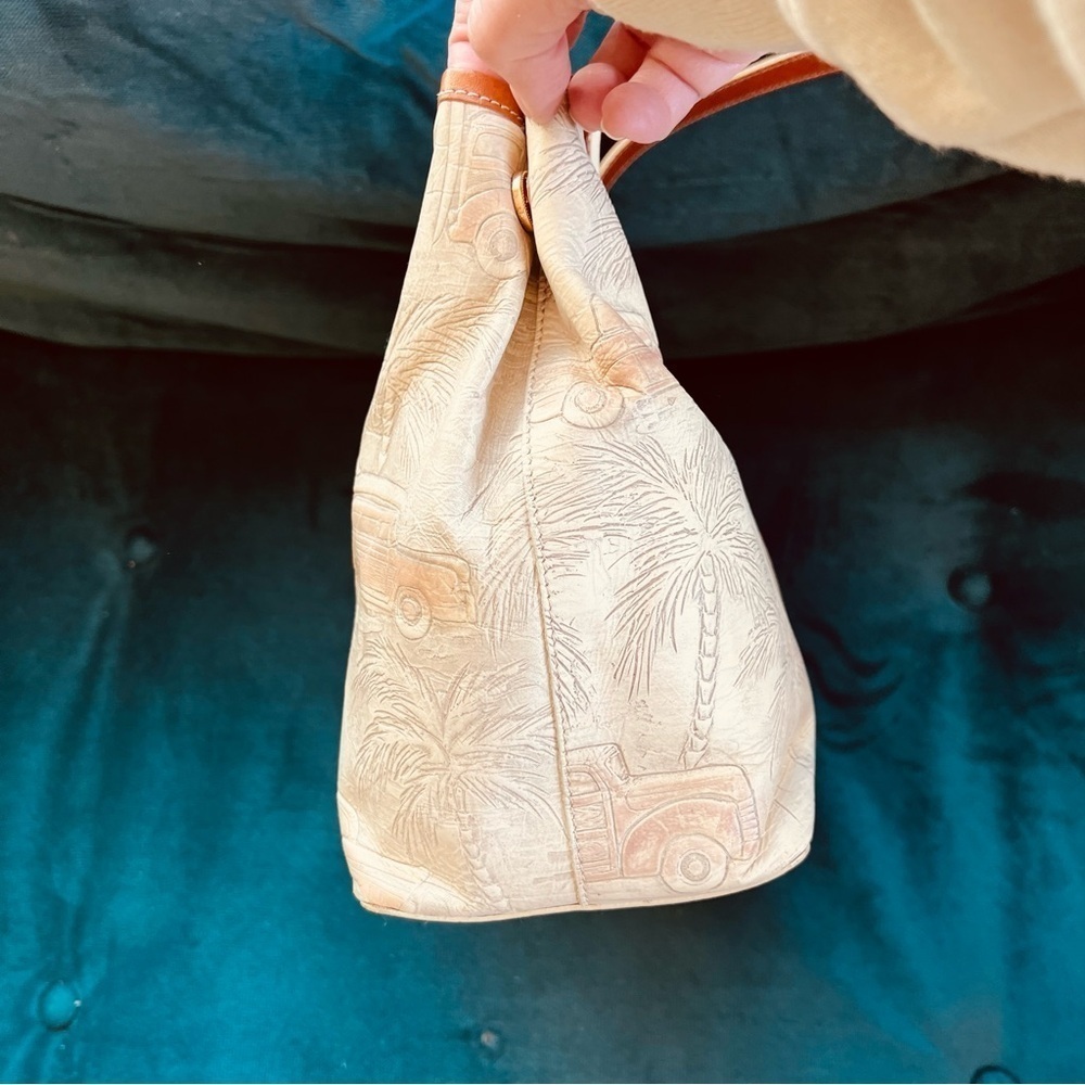 BRAHMIN RETRO VINTAGE COPA CABANA CREAM
PALM TREES TROPICAL SHOULDER BAG - Picture 6 of 16